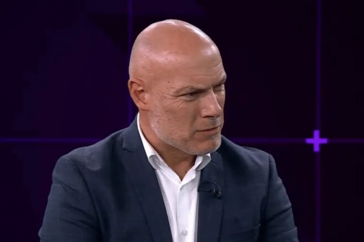 万博体育-马后炮！韦伯：富勒姆进球被吹属于误判，VAR不应该介入判罚