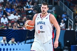 万博体育-已出局NBA球员本届欧锦赛成绩单：东约表现全面 法国队青黄不接